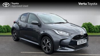 Toyota Yaris 1.5 Hybrid Design 5dr CVT Hybrid Hatchback